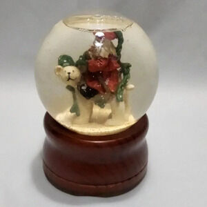 Vintage Sylvestri Santa on Polar Bear Snow Glove